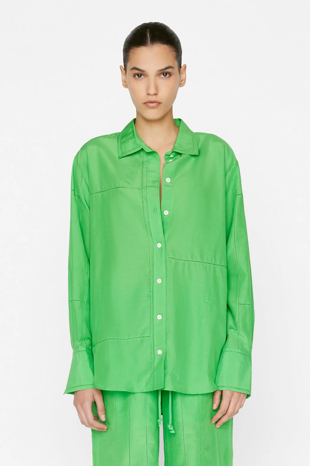 Frame - The Oversized Linear Lace Shirt in Bright Peridot - Image 2