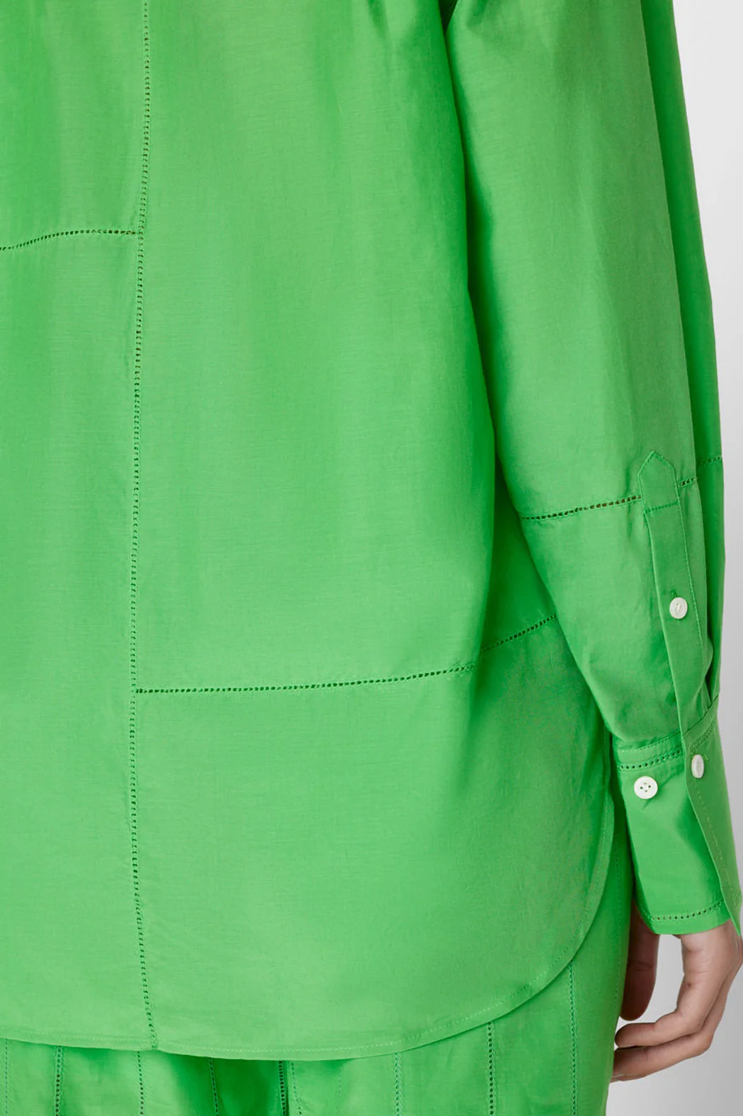 Frame - The Oversized Linear Lace Shirt in Bright Peridot - Image 5