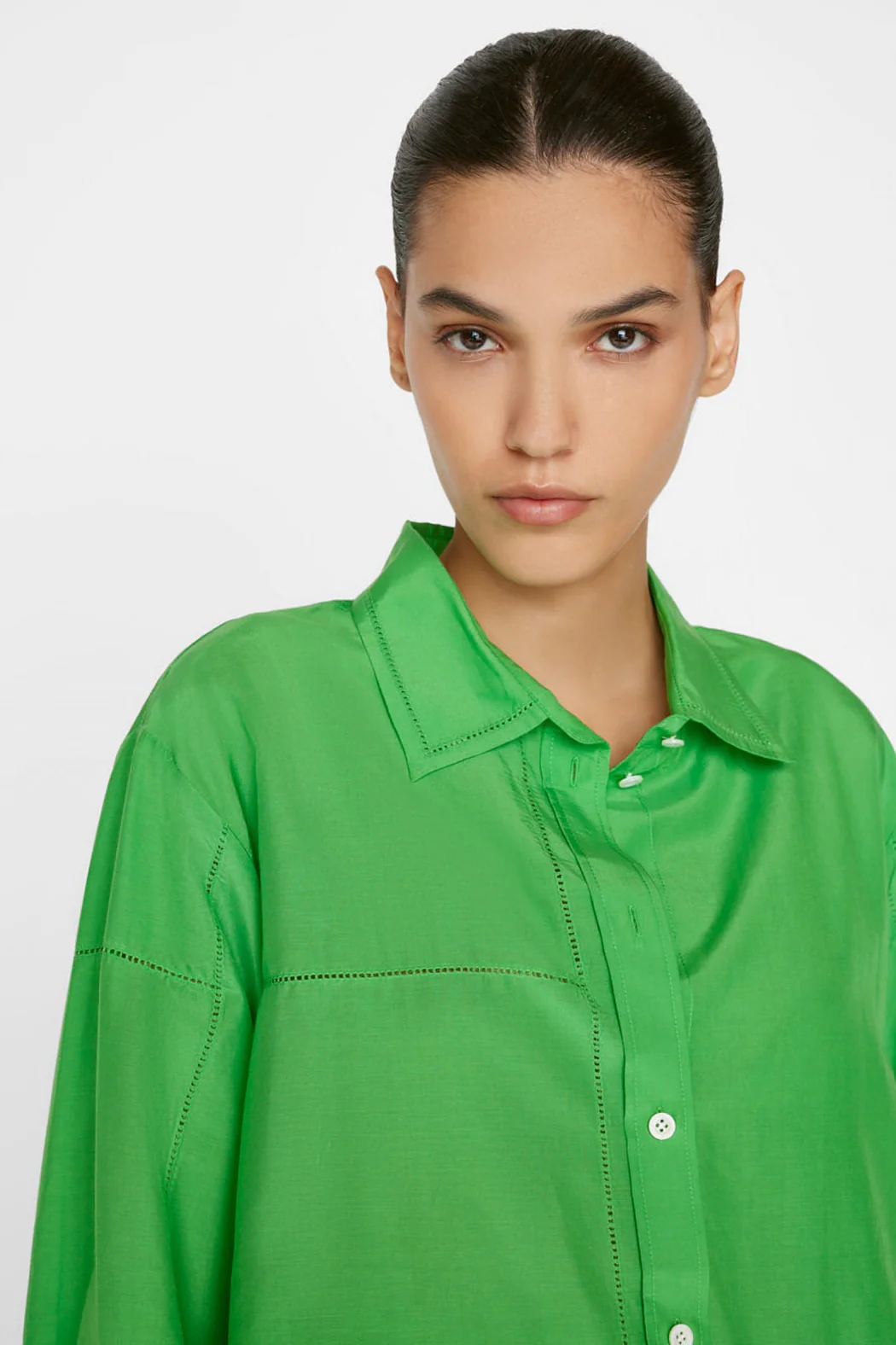 Frame - The Oversized Linear Lace Shirt in Bright Peridot - Image 7